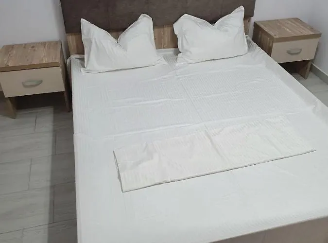 Zapp House Pensión Costinesti