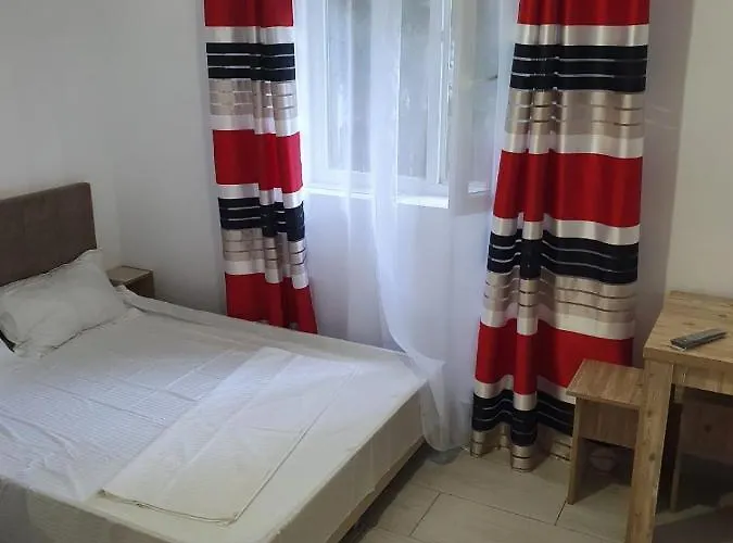 Zapp House Pensión Costinesti