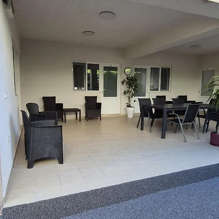 Zapp House