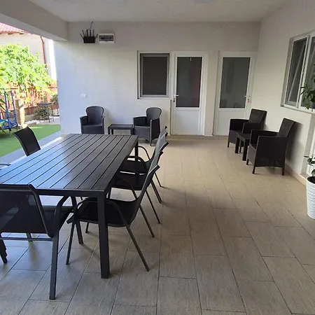 Zapp House Costinesti